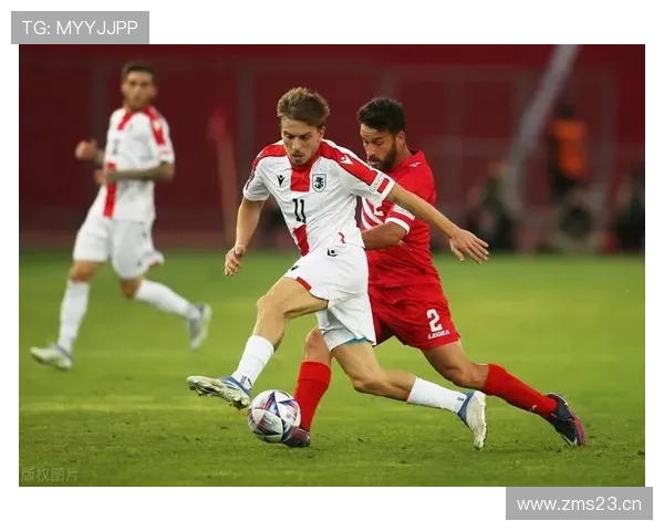 洛佩特吉执教理念强调控球与高位逼抢,战术体系注重攻守平衡